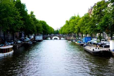 kanały w Amsterdamie